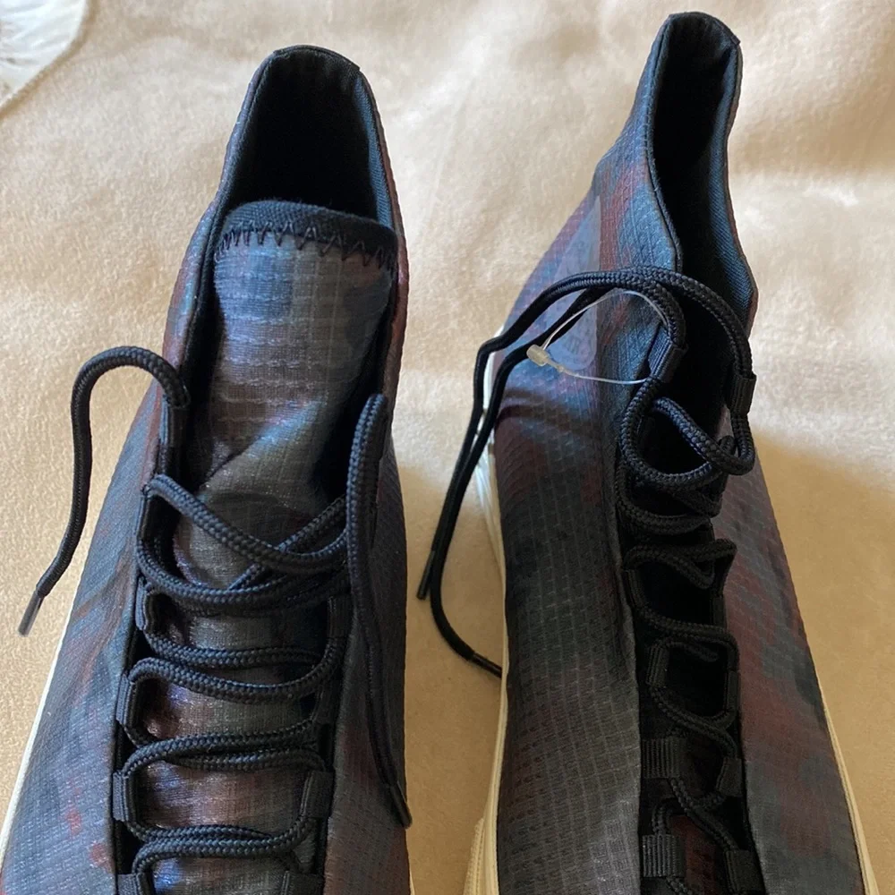 Chuck Taylor All Star Chuck 70 Platform High Top Sneaker - Picture 3 of 7